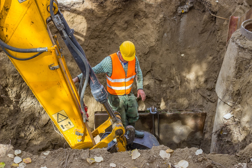 Long Island Trench Collapses