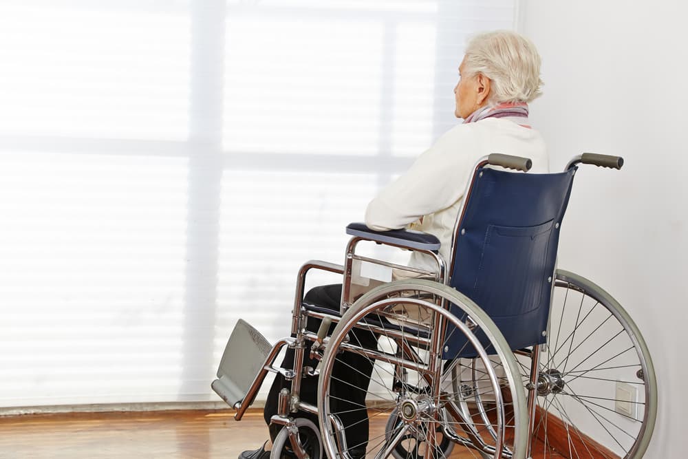 How to Recognize the Signs of Nursing Home Abuse